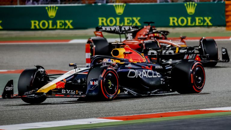 Red Bull ha comenzado la temporada en forma dominante, mientras que Ferrari ha tenido problemas