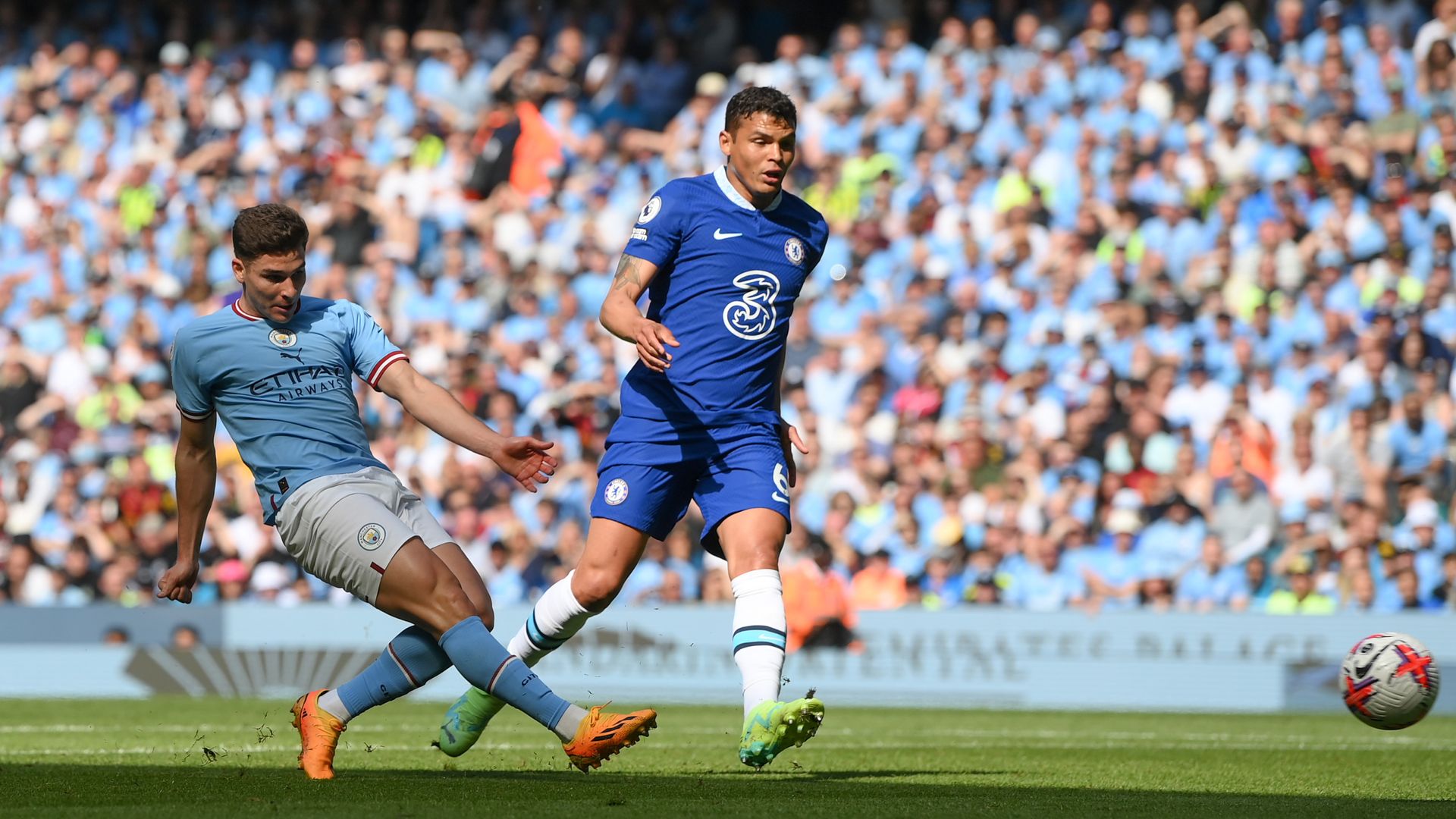Alvarez scores as Man City celebrate title with win over Chelsea
