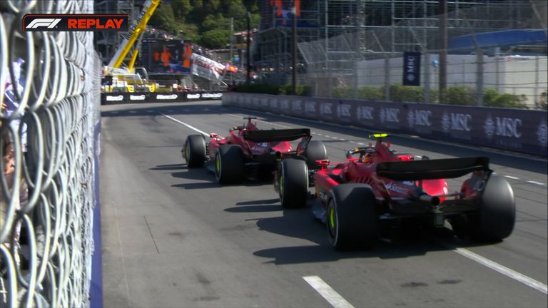 Carlos Sainz evita chocar por poco con su compañero de equipo en Ferrari, Charles Leclerc, en la Práctica 2 del GP de Mónaco