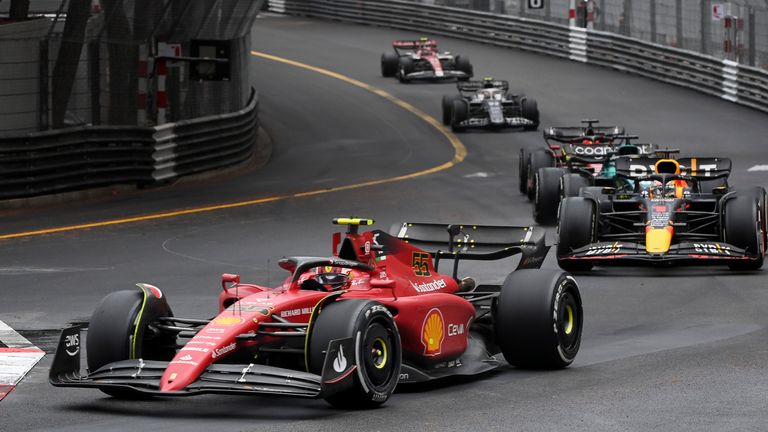 Carlos Sainz ahead of Max Verstappen during the 2022 Monaco GP