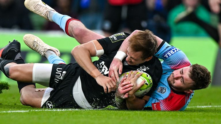 Baptiste Serin raced over for the opening try of the final in just the fifth minute 