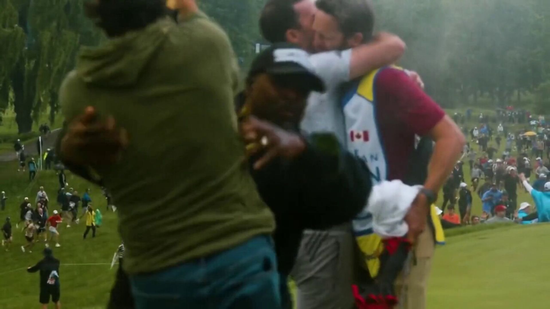 'What a takedown!' | Hadwin mistakenly tackled by security at Canadian Open