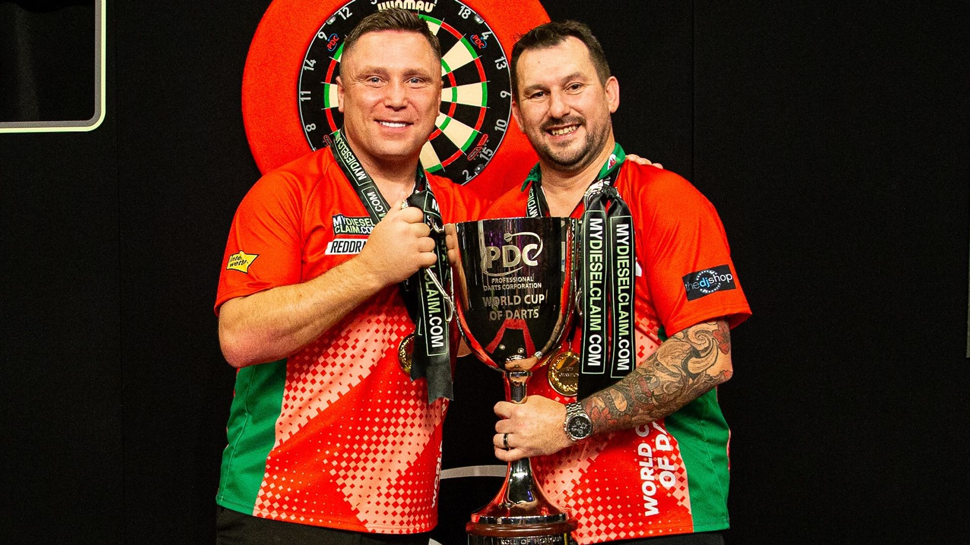 Wonderful Wales win World Cup of Darts for second time