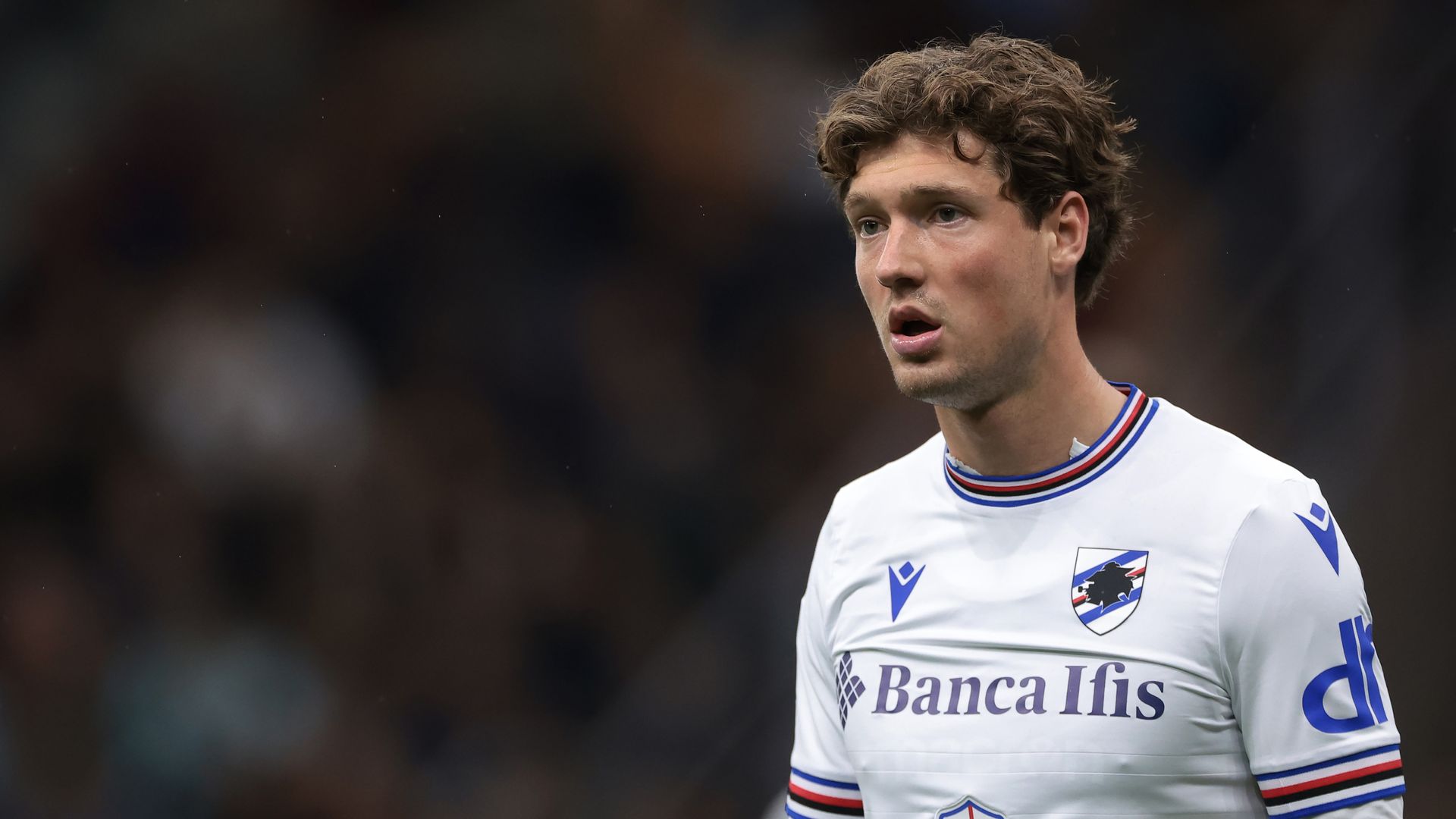 Lammers set for Rangers medical | Beale targets more signings