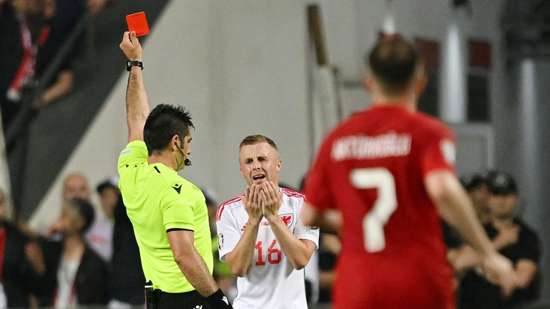 Wales lose in Turkey to dent Euro 2024 hopes | Page: Red card changed game