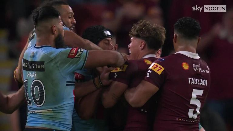 There was an unsavoury ending to the second game of the State of Origin series between Queensland and New South Wales with headbutts and punches thrown leading to two reds and a sin bin