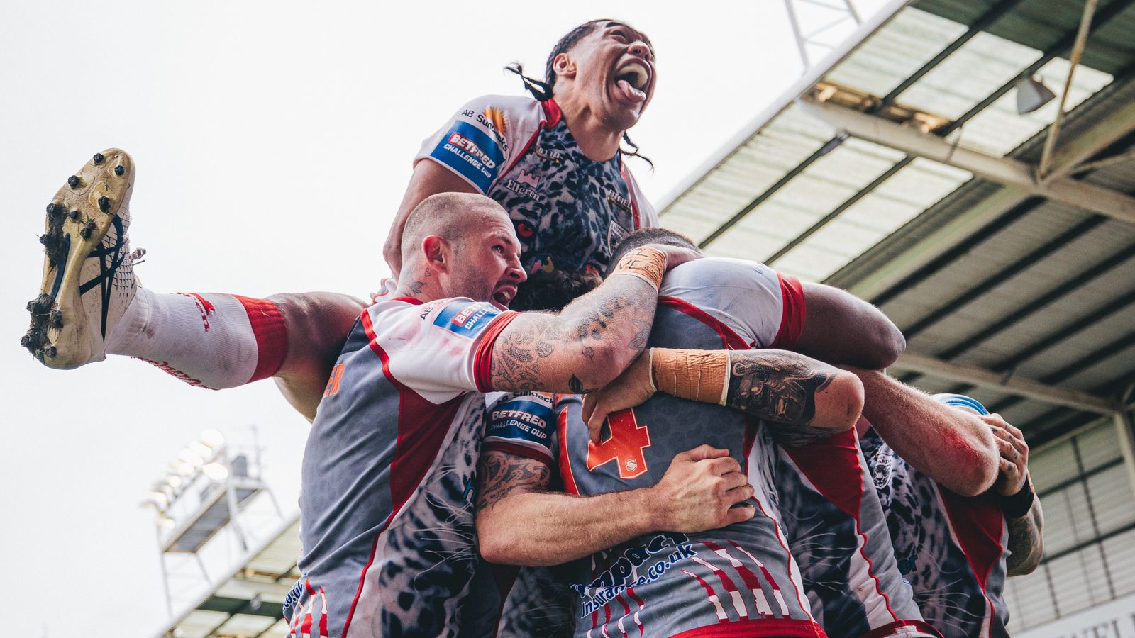 Challenge Cup Leigh Leopards beat St Helens 12-10 to reach final with shock victory in Warrington Rugby League News Sky Sports