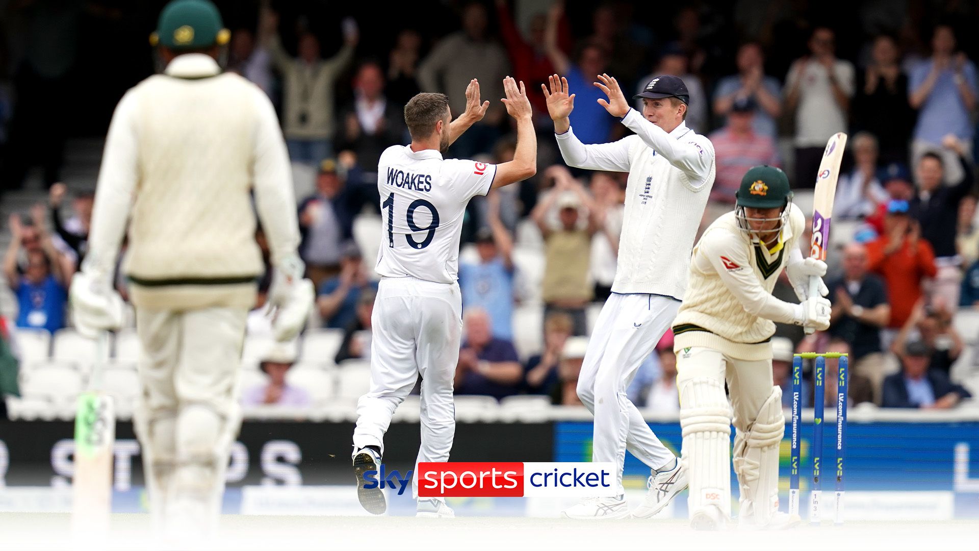 'Brilliant from Woakes! | Warner and Khawaja both fall early