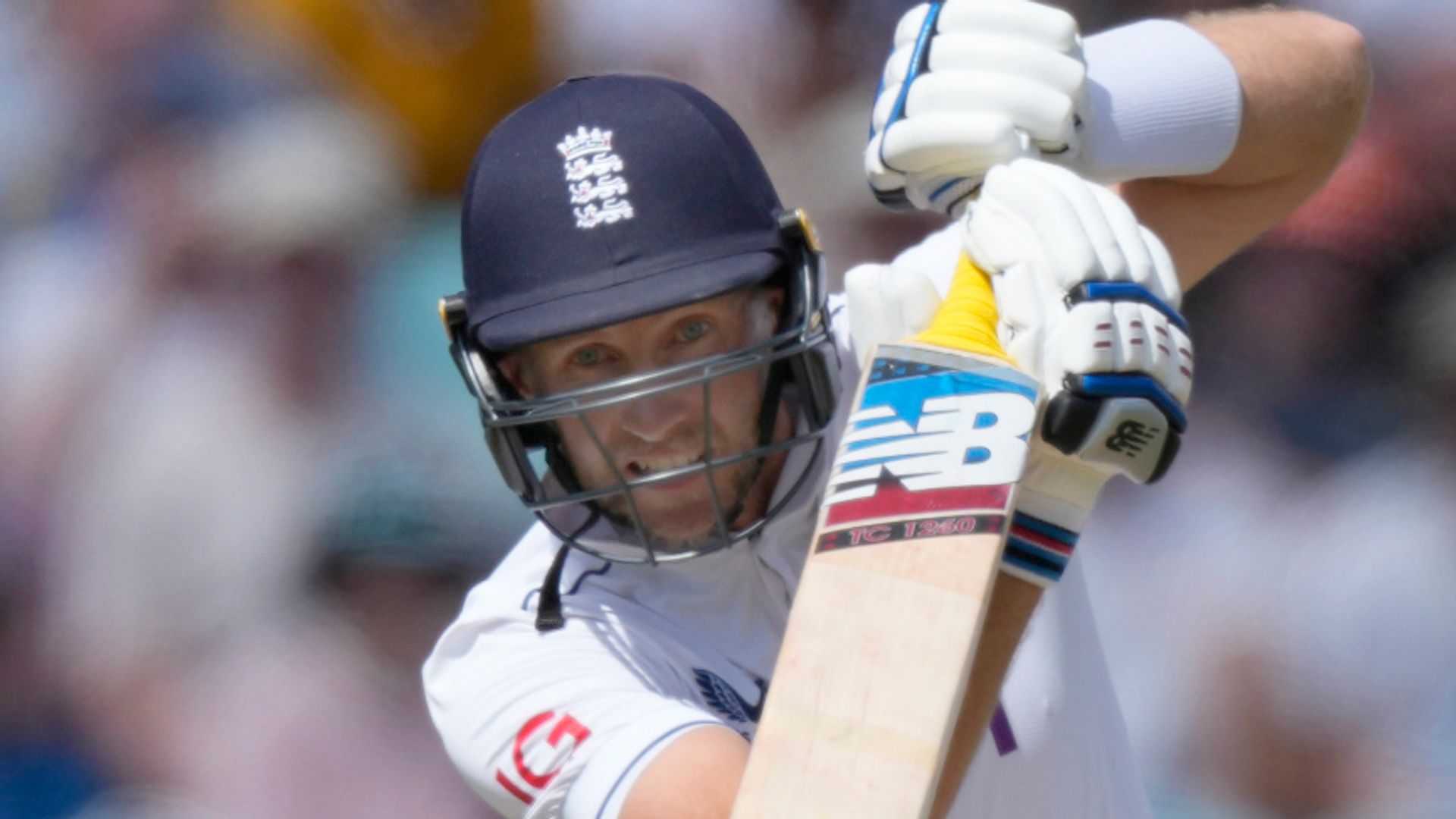 England build sizeable lead in search for series-levelling win