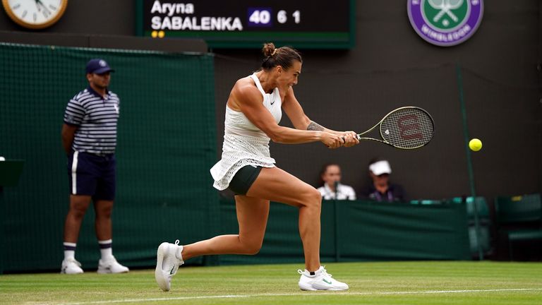 Aryna Sabalenka usó calzoncillos oscuros durante Wimbledon de este año