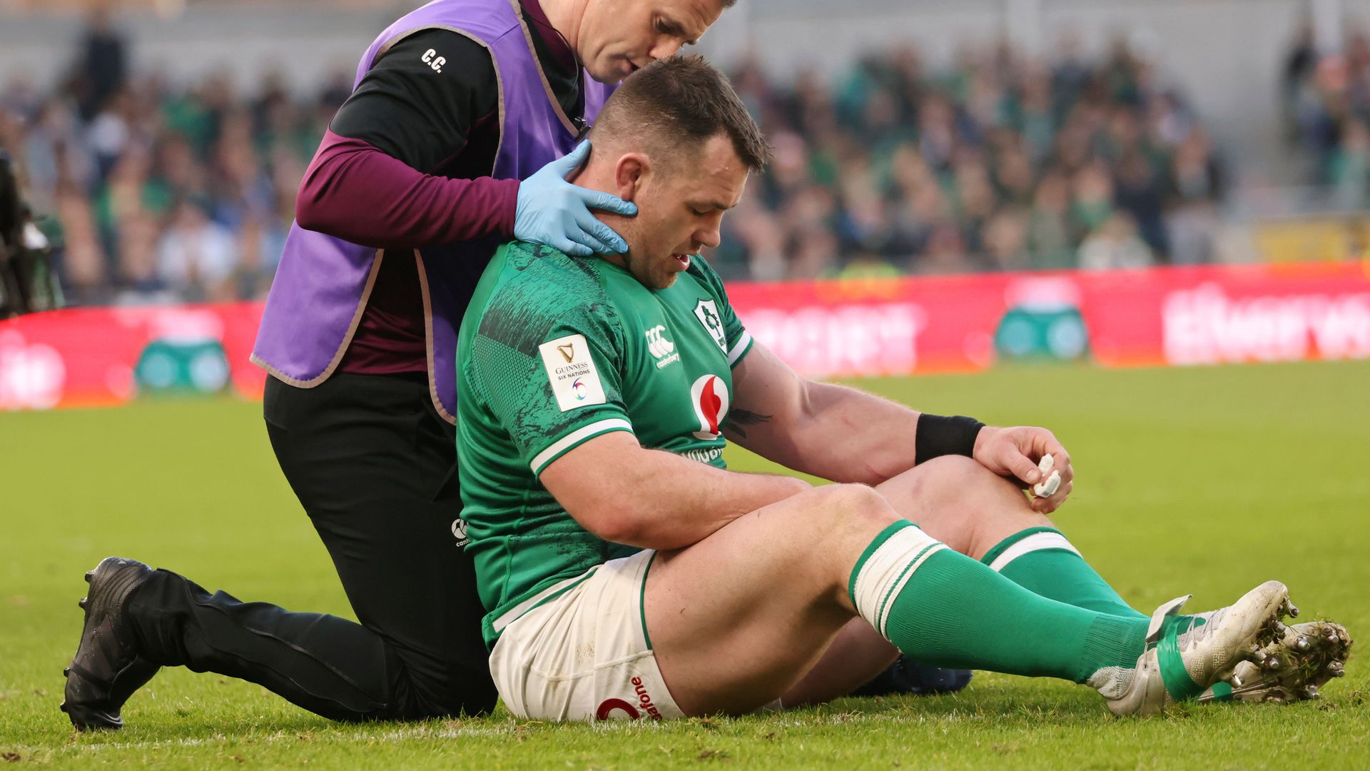 Healy injury scare overshadows Irish victory in final warm-up game