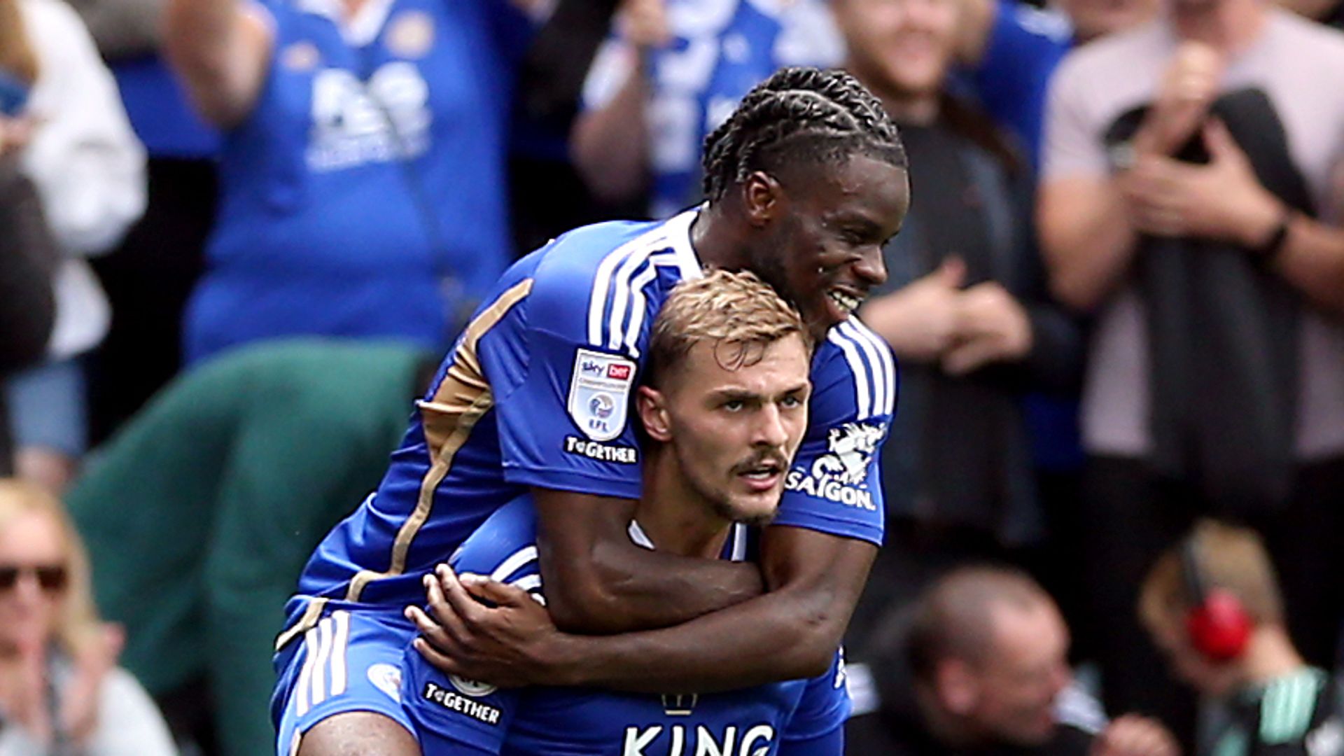 Dewsbury-Hall inspires late Leicester win
