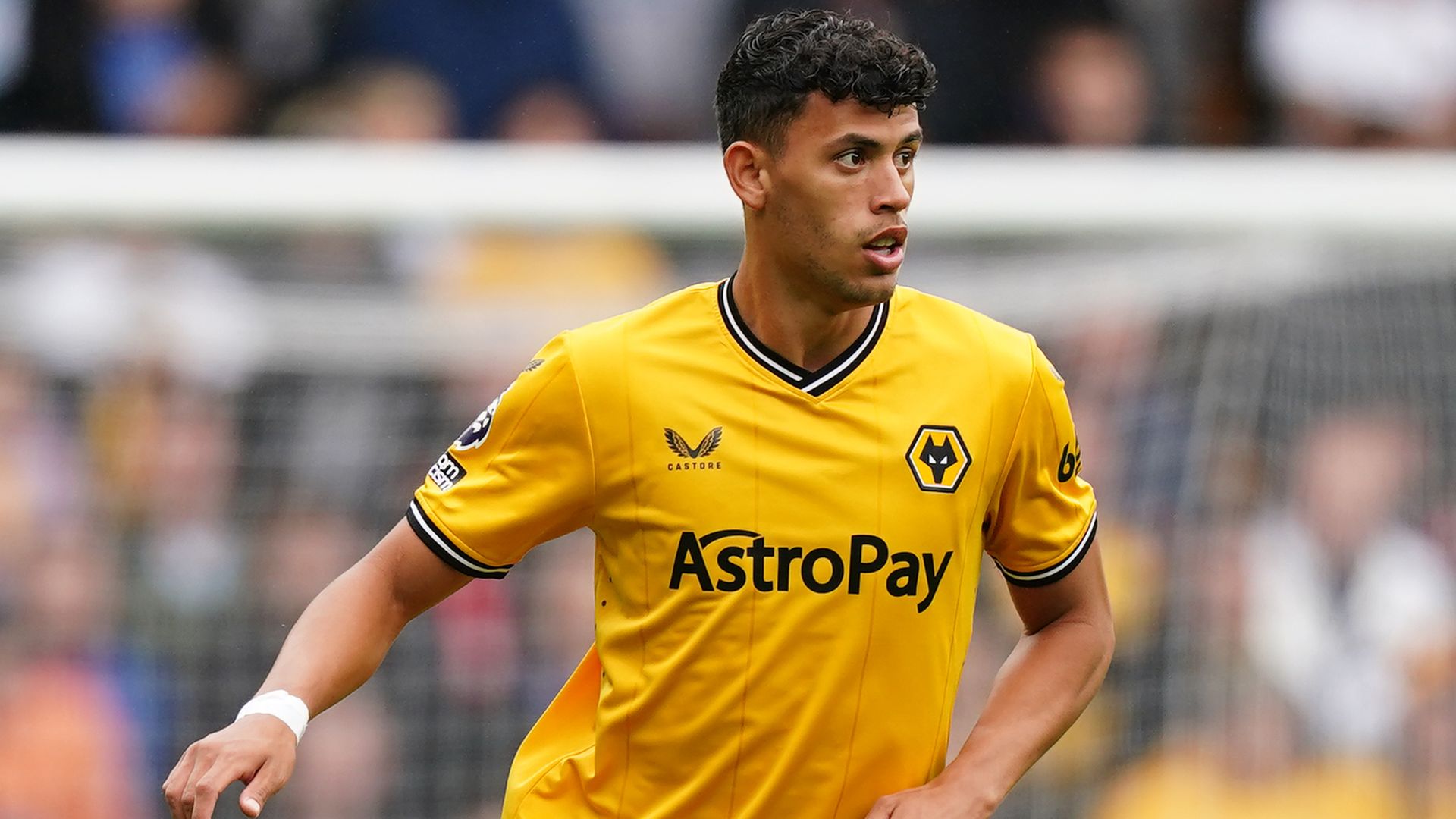 Man City agree deal for Wolves' Nunes