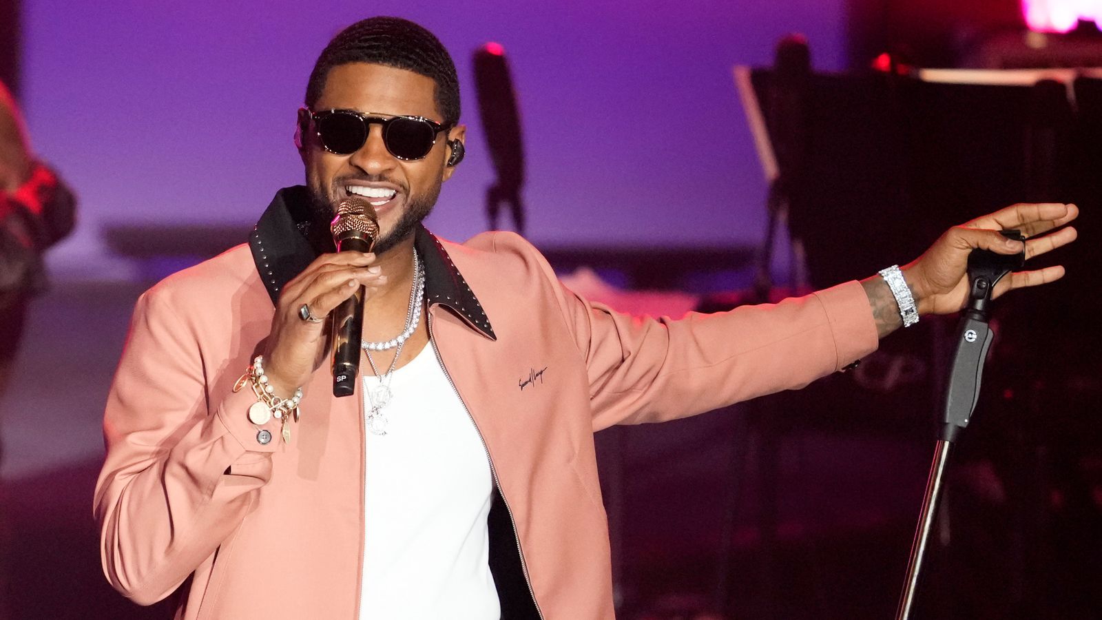 NFL Usher to headline 2024 Super Bowl halftime show NFL News Sky