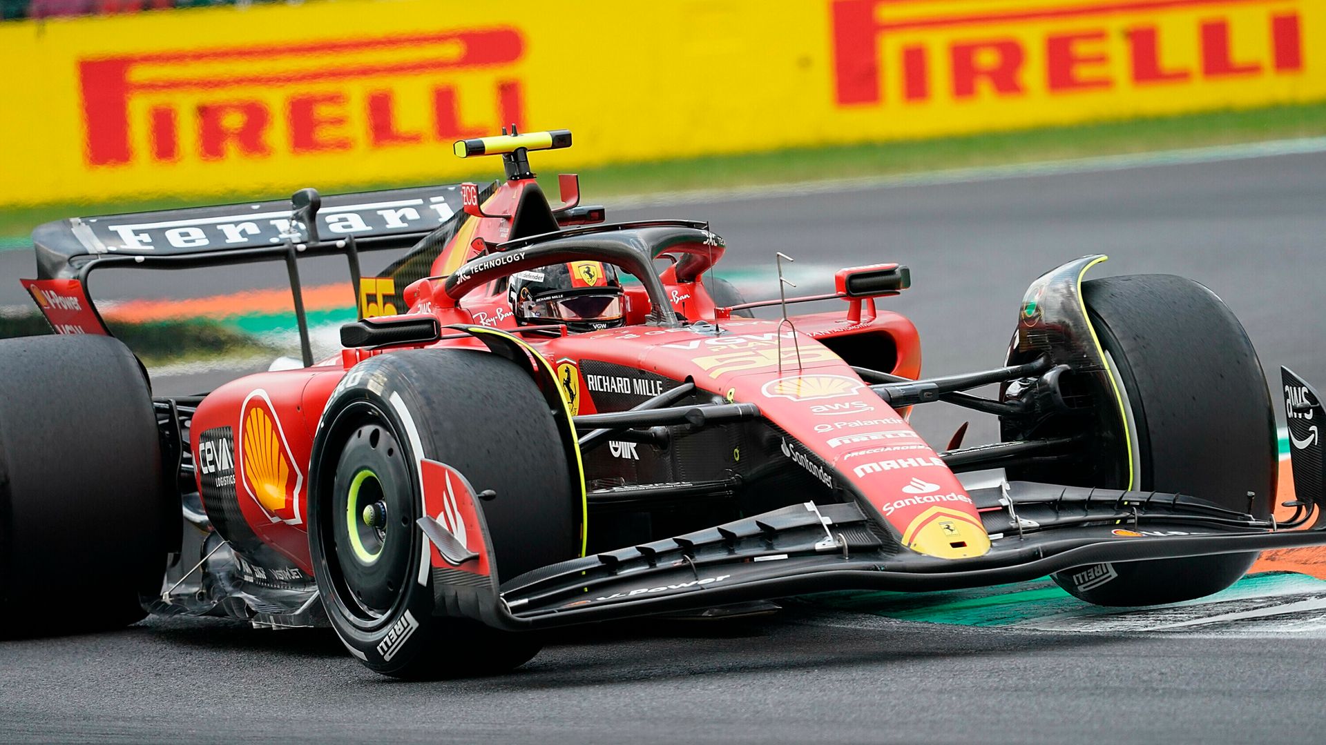 Sainz edges out Norris in tightly-packed Monza practice as Perez hits wall