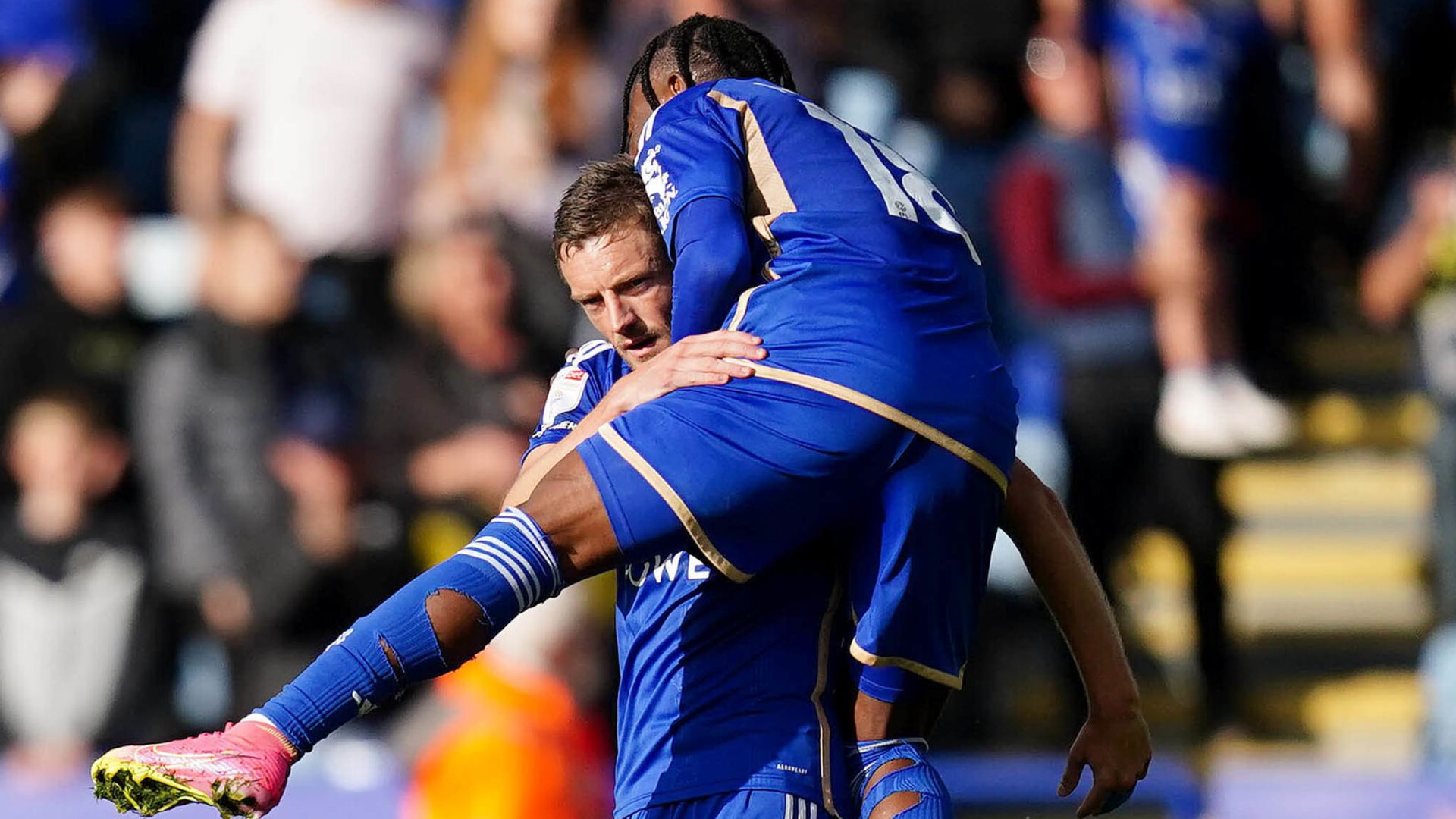 EFL goals, round-up: Leicester go top; Leeds, Ipswich win