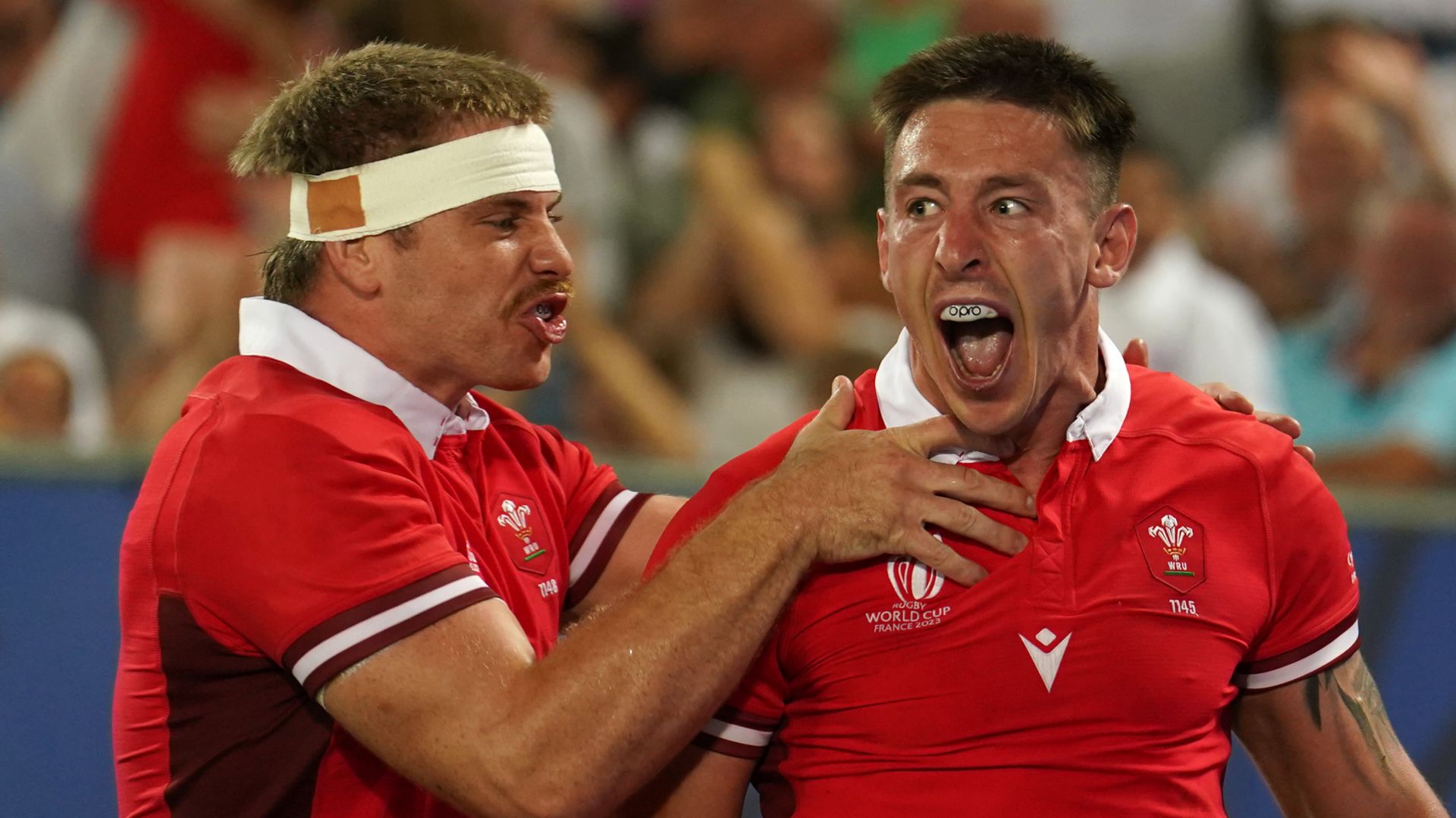 Wales hang on to claim vital World Cup win vs Fiji