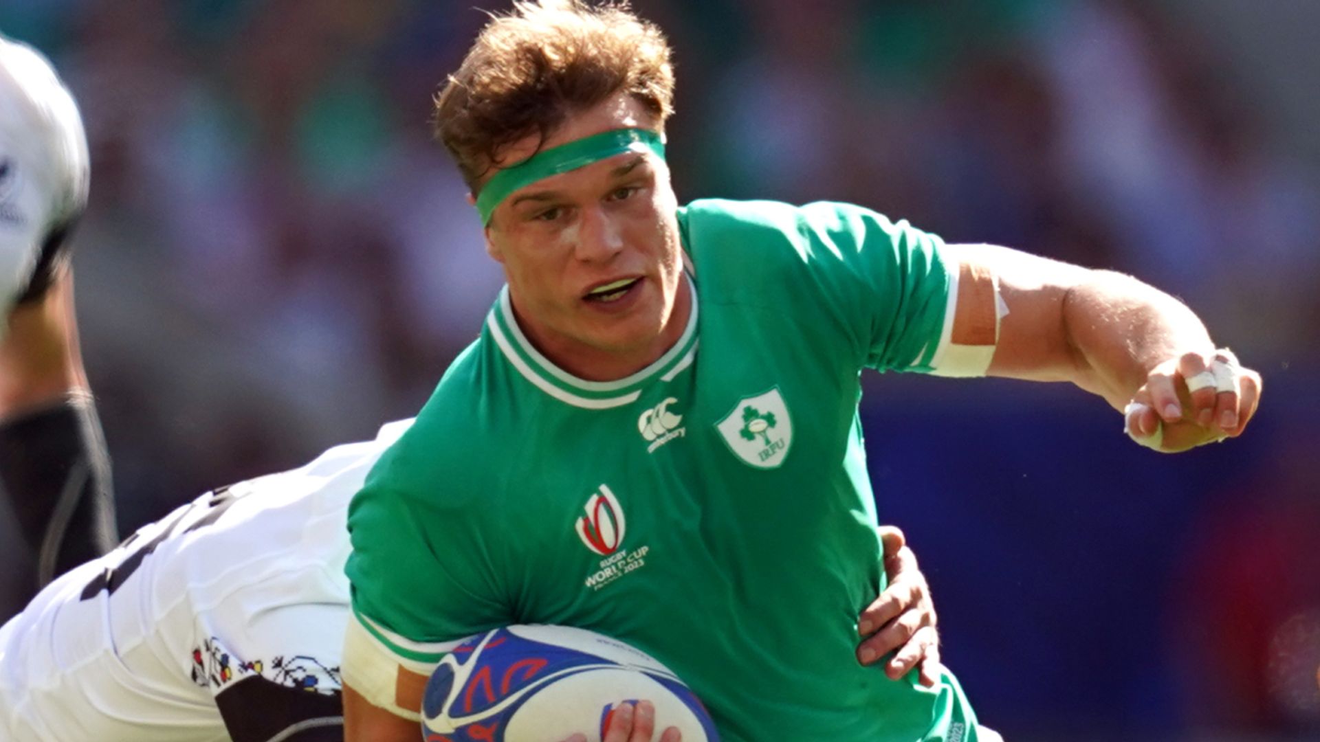 Van der Flier ditched scrum cap due to heat