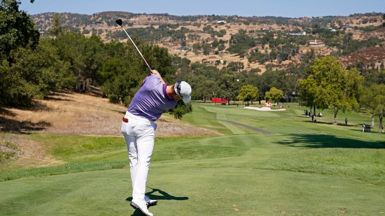 Justin Thomas shot a second round 67 to tie for sixth place