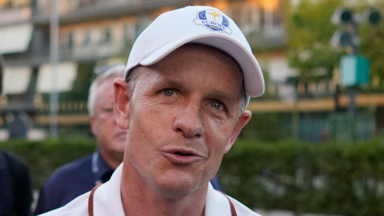 Luke Donald was joined by all of his players and all of the vice-captains in Rome