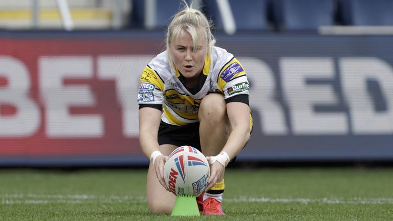 Tara-Jane Stanley scored a try and a penalty as York defeated Wigan Warriors to reach the Women's Super League Grand Final