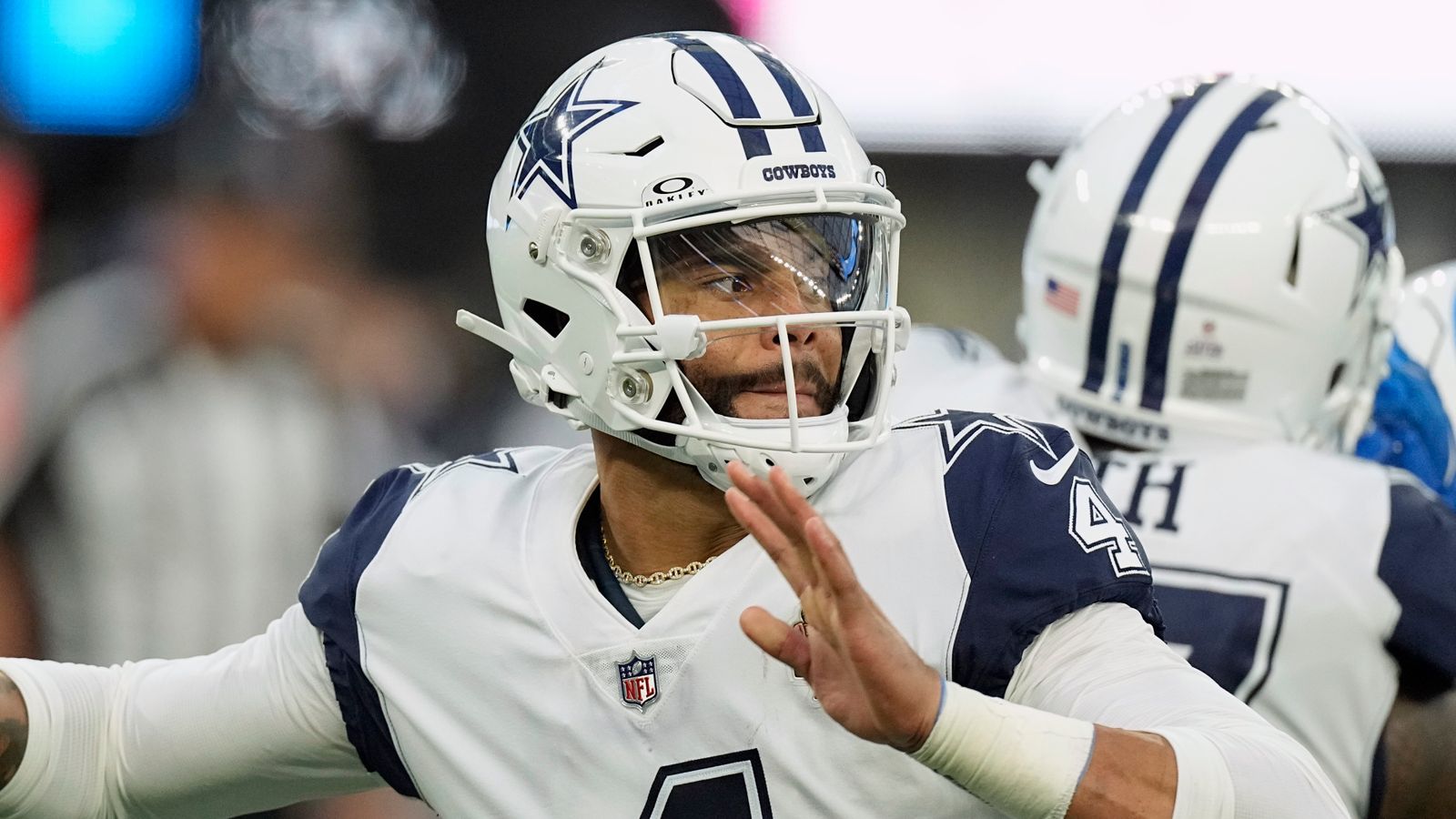 Dallas Cowboys Clutch Defense Beats Los Angeles Chargers 20-17: Live Game  Log - FanNation Dallas Cowboys News, Analysis and More