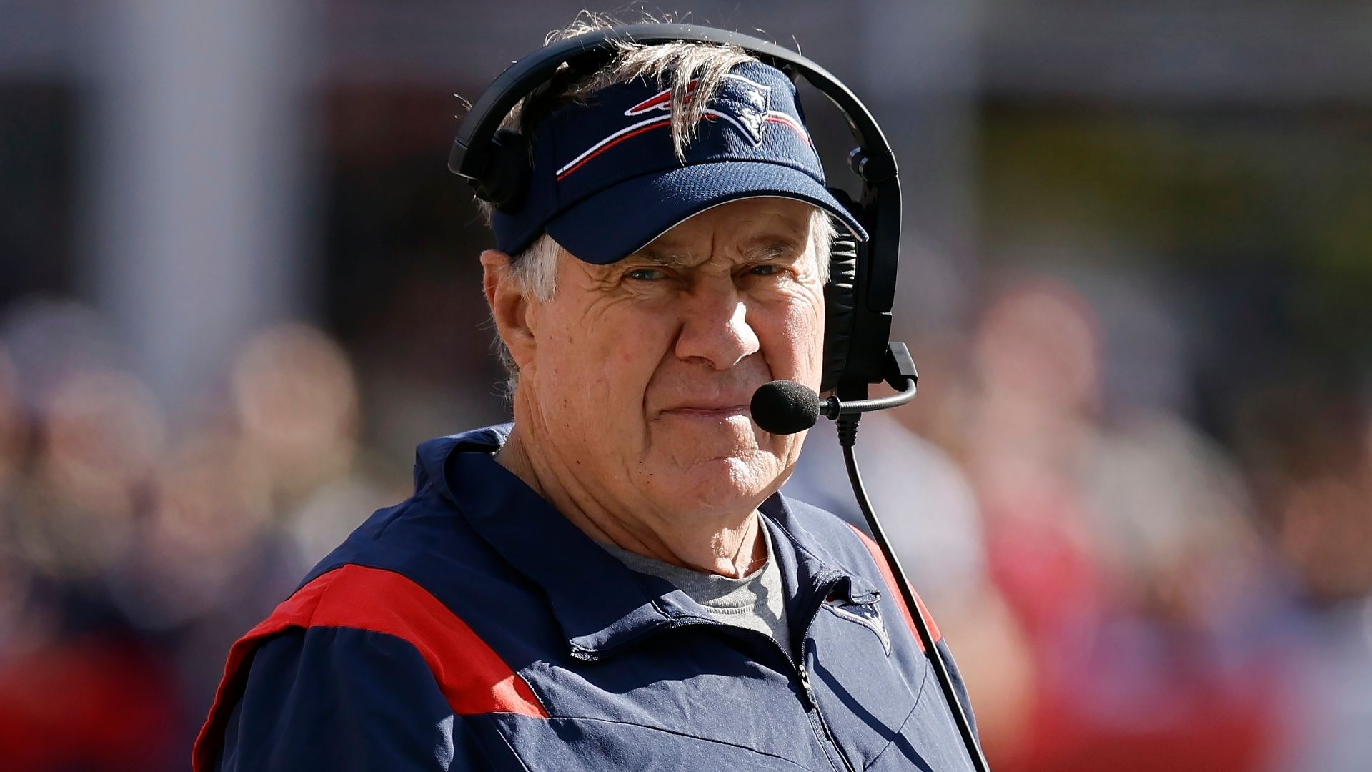 Patriots' Belichick signed long-term deal in offseason