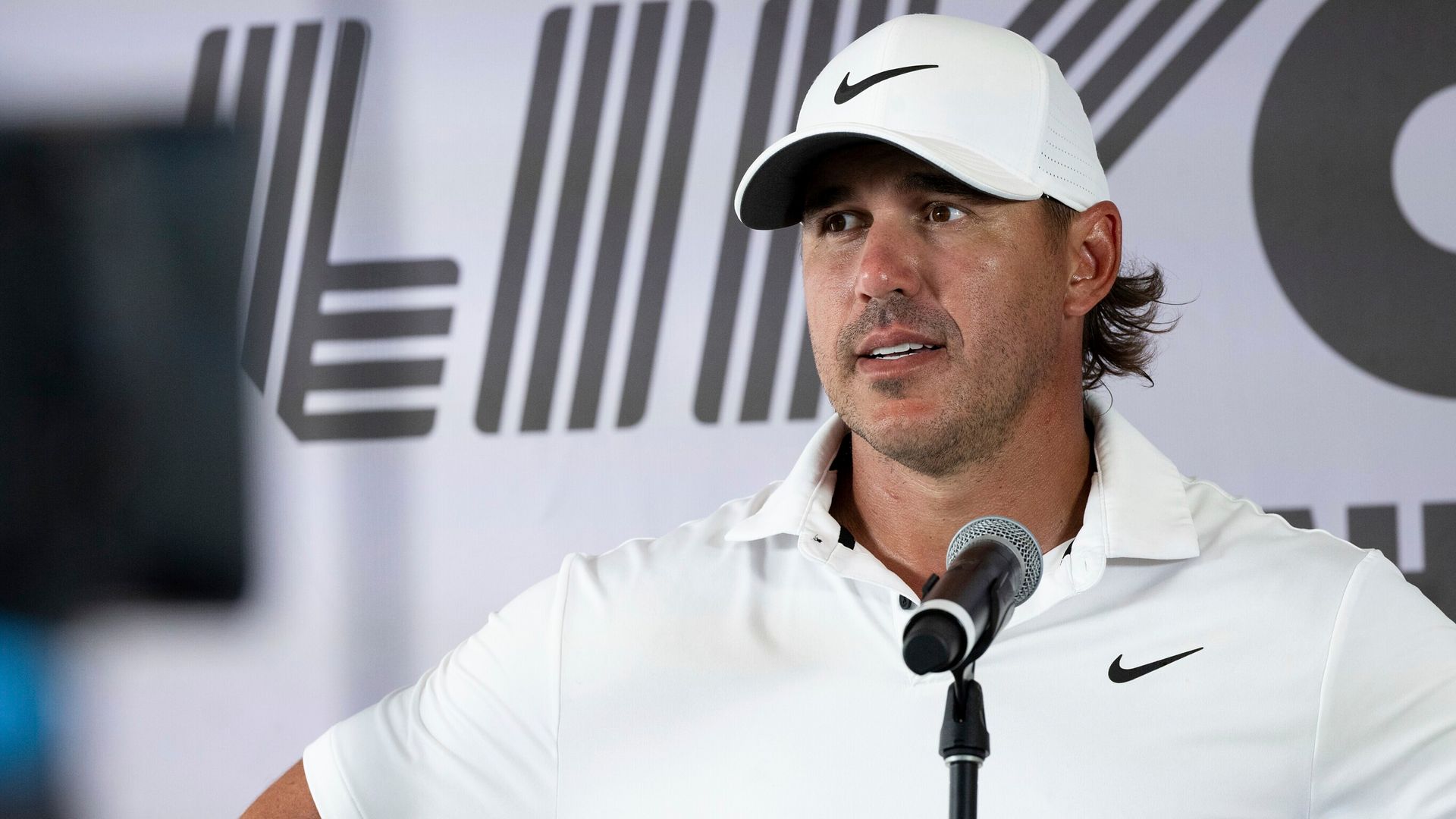 Koepka moves into lead ahead of Garcia at LIV Jeddah