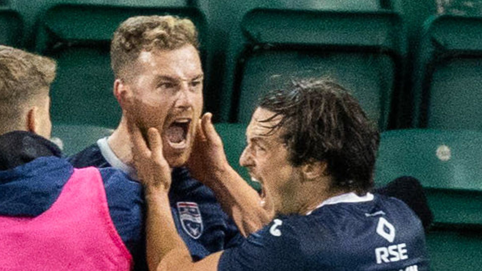 Ross County come back to earn point at Hibs