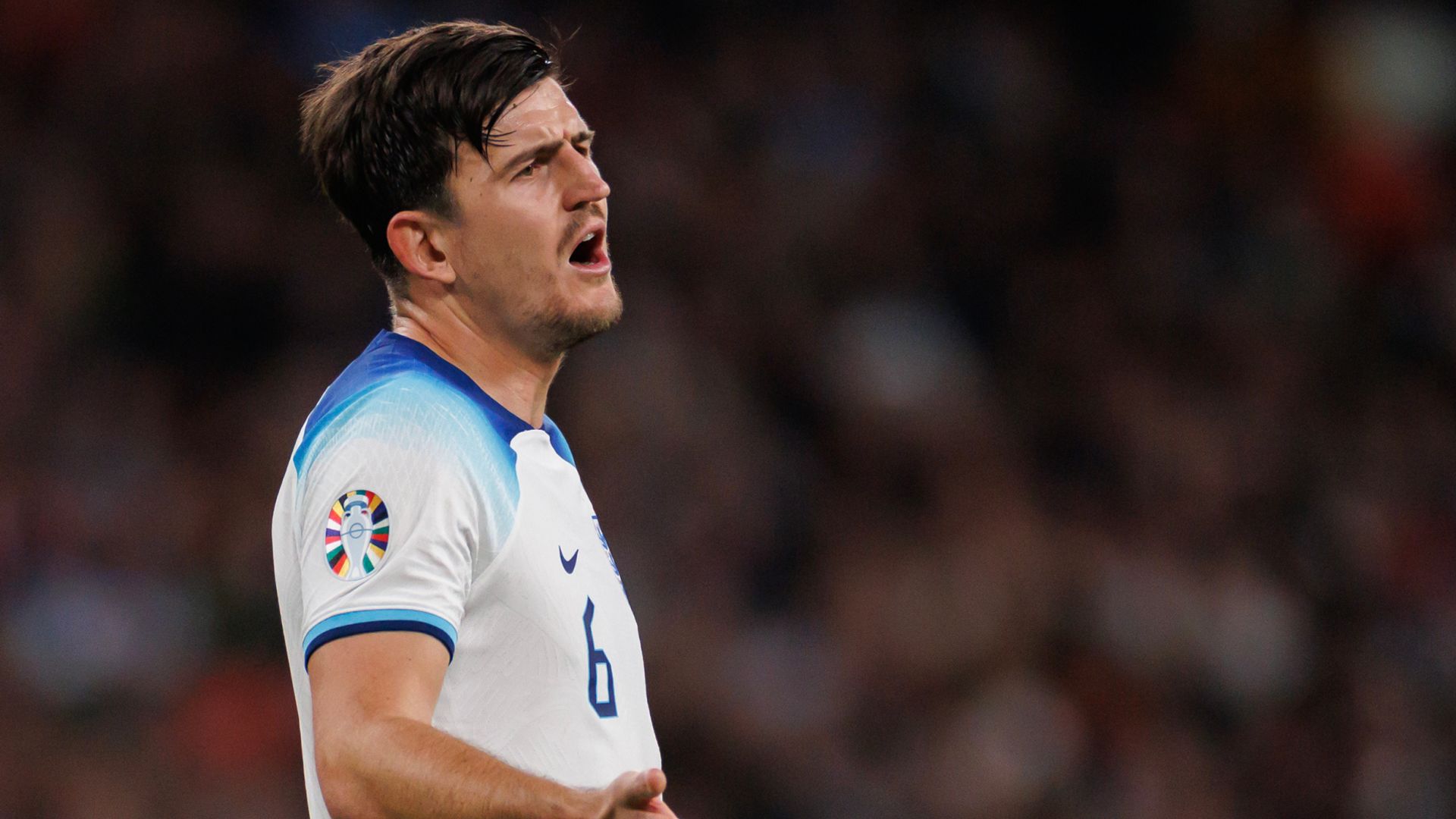 Maguire: Proper England fans don't boo players