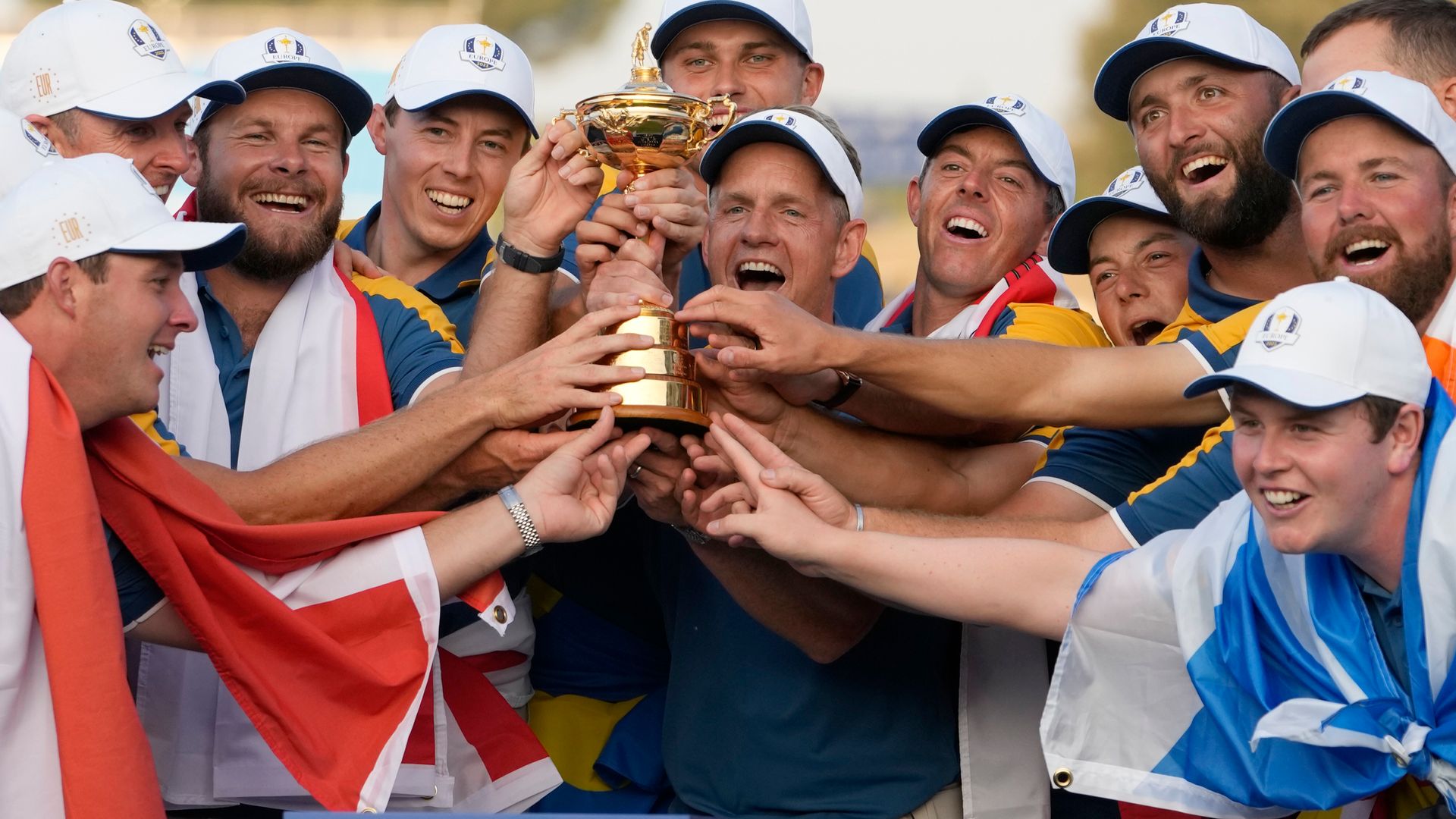 Europe hold off USA fightback to win Ryder Cup thriller