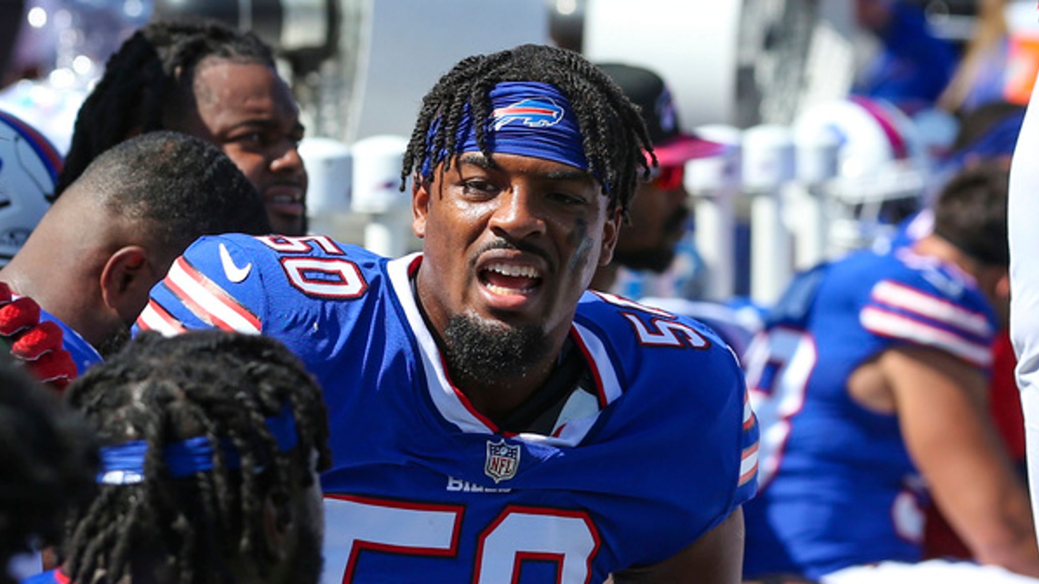 Buffalo Bills Win 48-20 vs. Miami Dolphins: Live Updates, Highlights -  Sports Illustrated Buffalo Bills News, Analysis and More