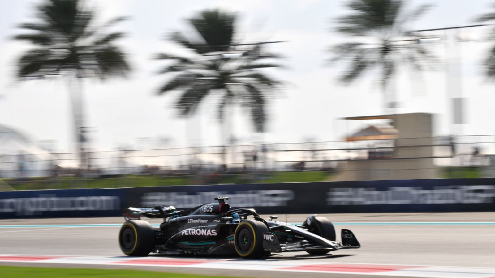 GP d’Abou Dhabi : George Russell en tête des essais 3 pour Mercedes alors que Max Verstappen a du mal avant les qualifications