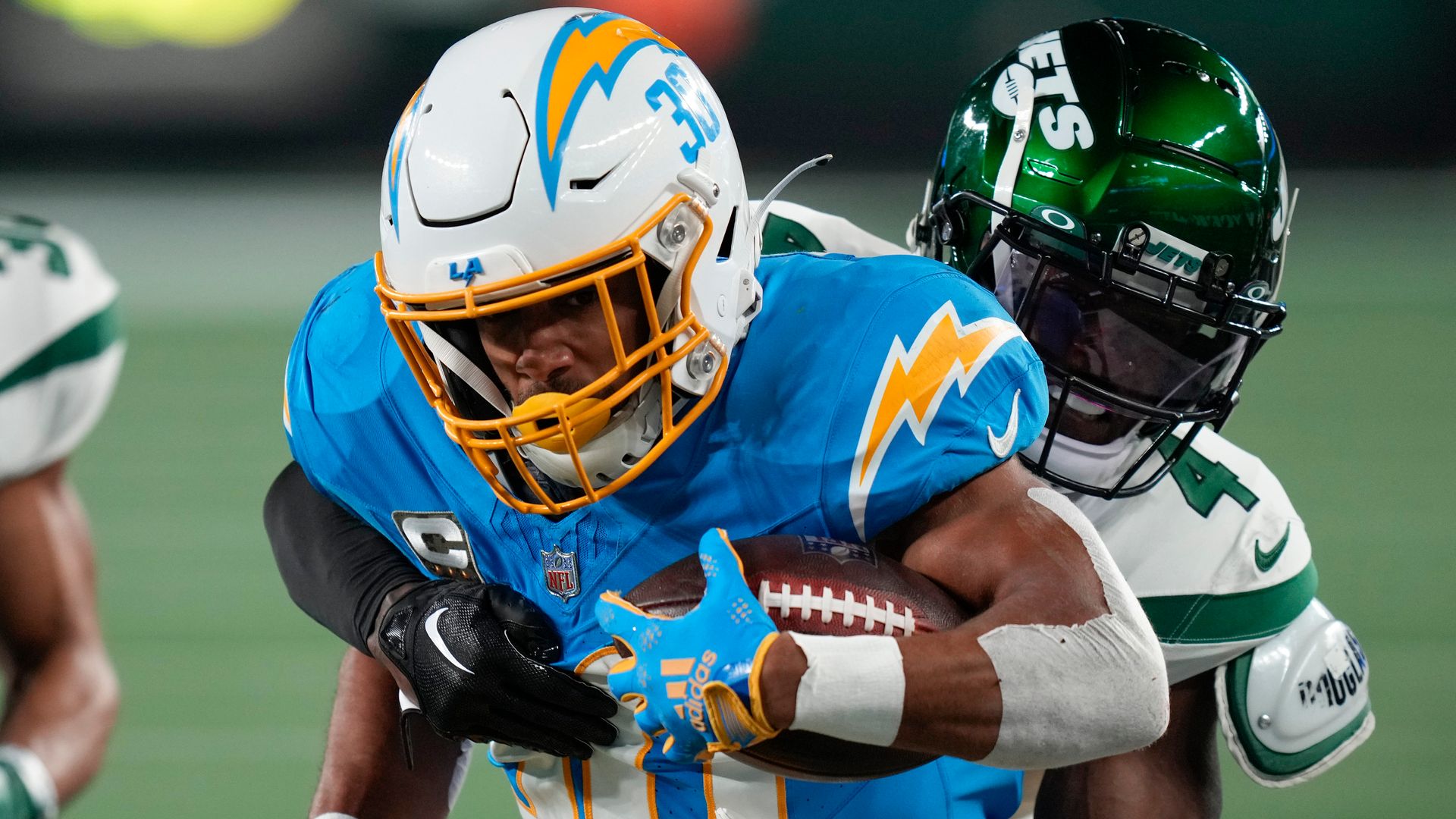 Ekeler scores double as Chargers cruise past Jets