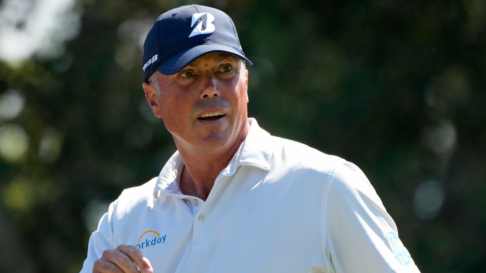 Kuchar tied for lead in Mexico despite quadruple bogey