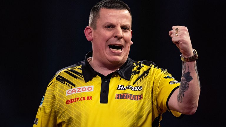 Dave Chisnall proved too strong for Jim Williams in Thursday's Players Championship 30, triumphing 8-4