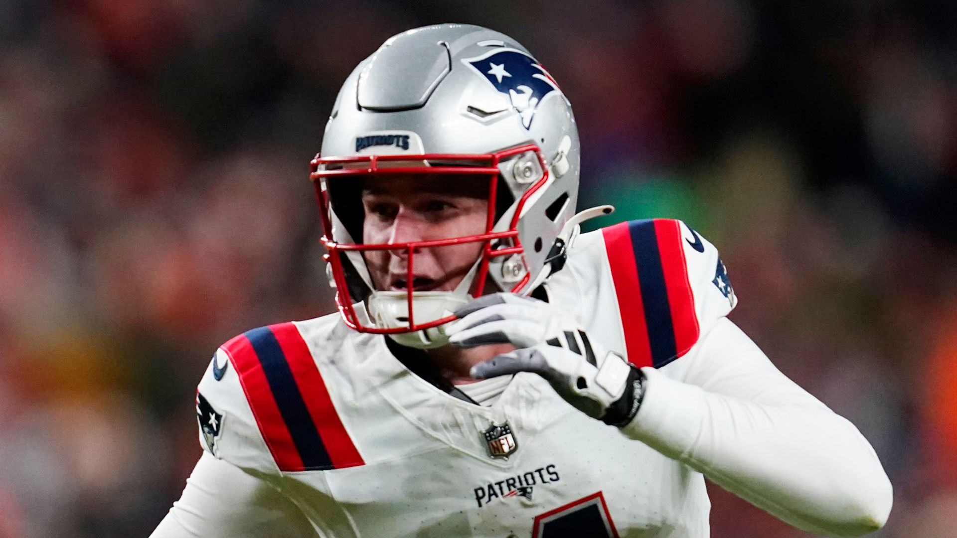 Broncos stunned by Patriots in blow to playoff hopes
