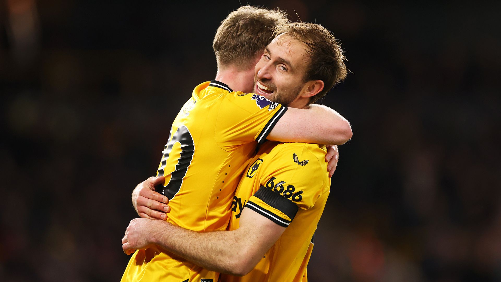 Dawson puts Wolves three up as Everton crumble LIVE!