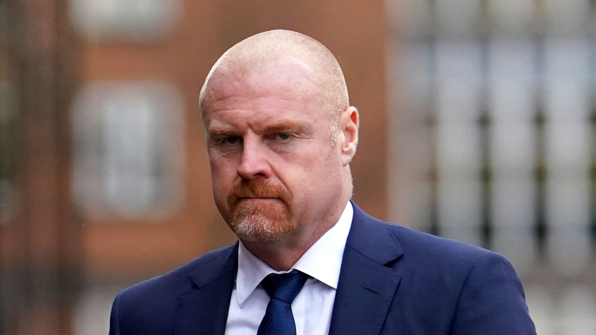 Dyche and Dalglish among those to attend Kenwright's funeral