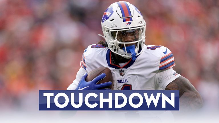 Josh Allen finds James Cook to put the first points on the board for the Buffalo Bills against the Kansas City Chiefs