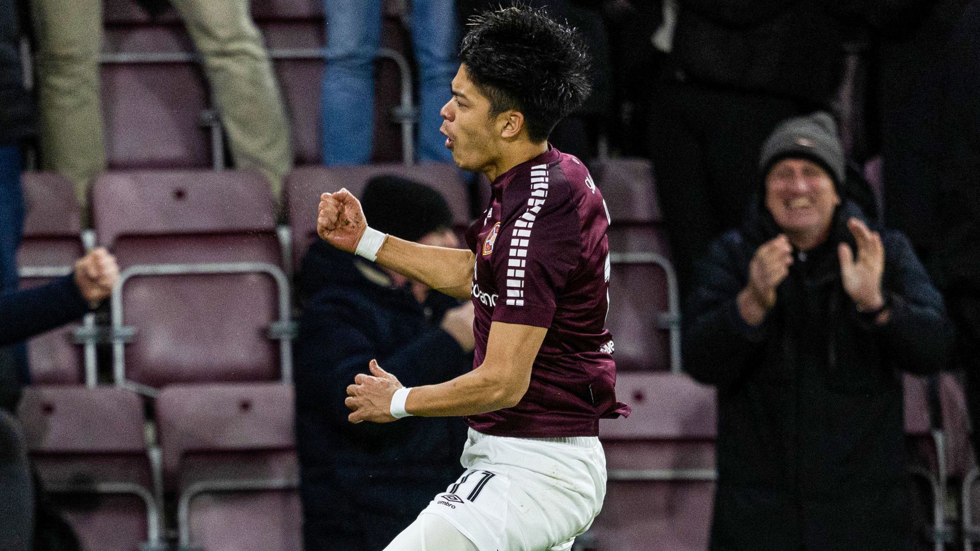 Hearts produce stunning comeback to see off Dundee
