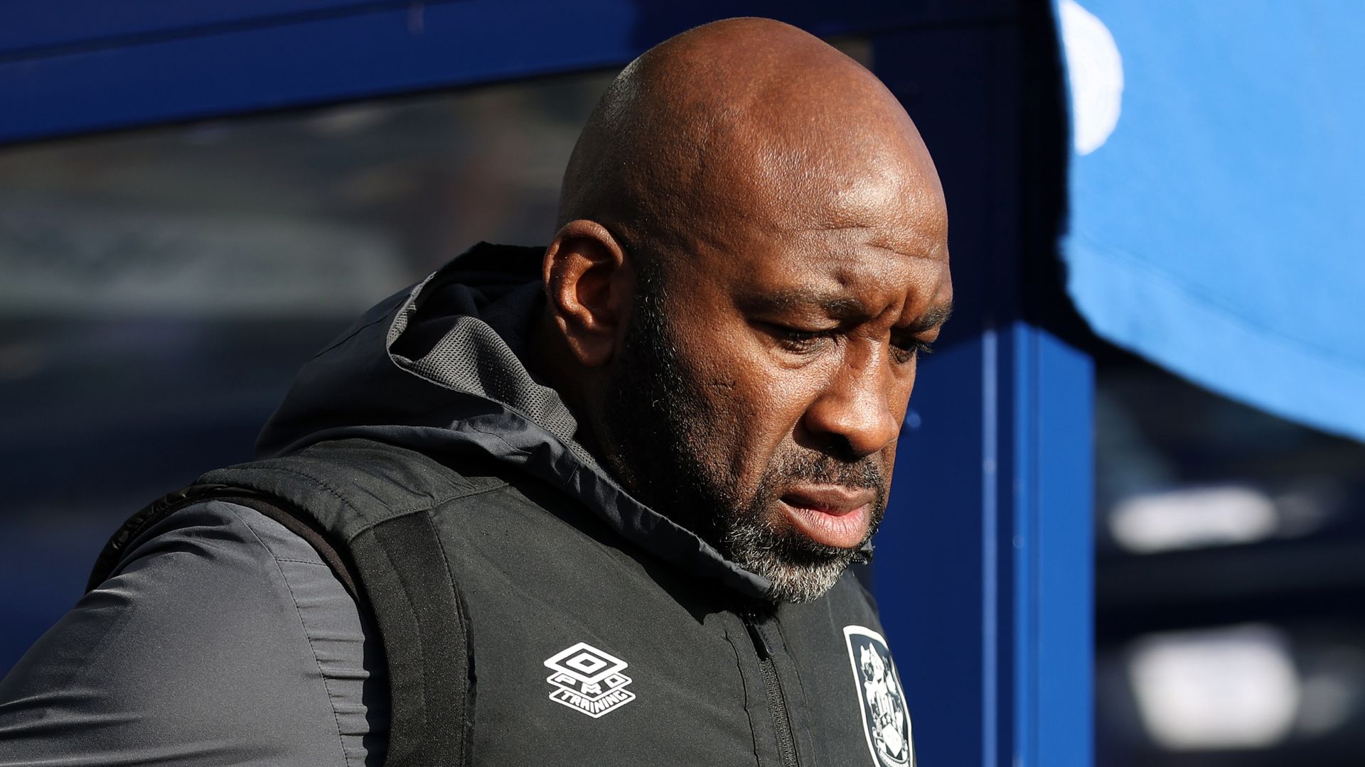 Moore sacked by Championship strugglers Huddersfield