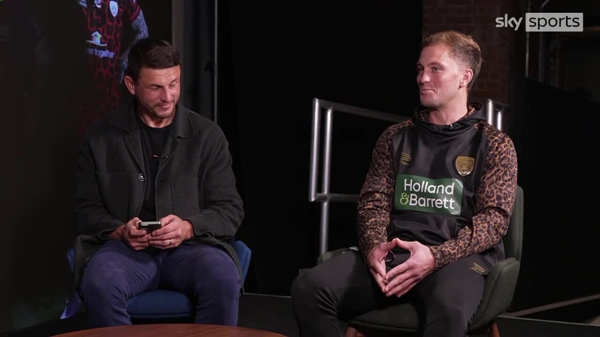 Moylan's quickfire questions | First kiss? 16 ÷ 2 x 3? If not league...?