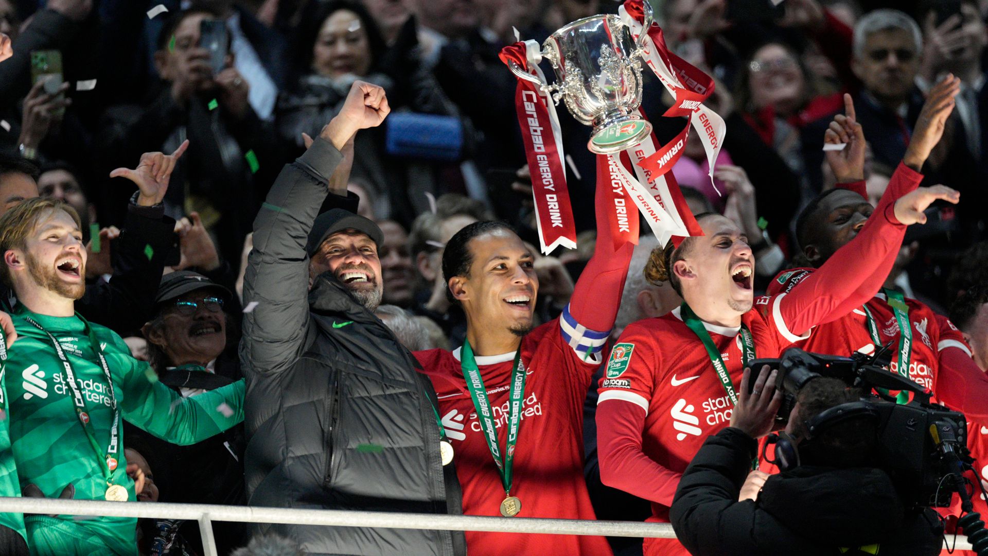 Last-gasp Van Dijk header seals Carabao Cup win for Liverpool