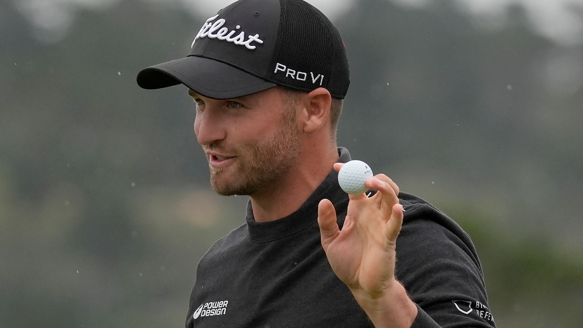 Clark shoots Pebble Beach course-record 60 to take lead
