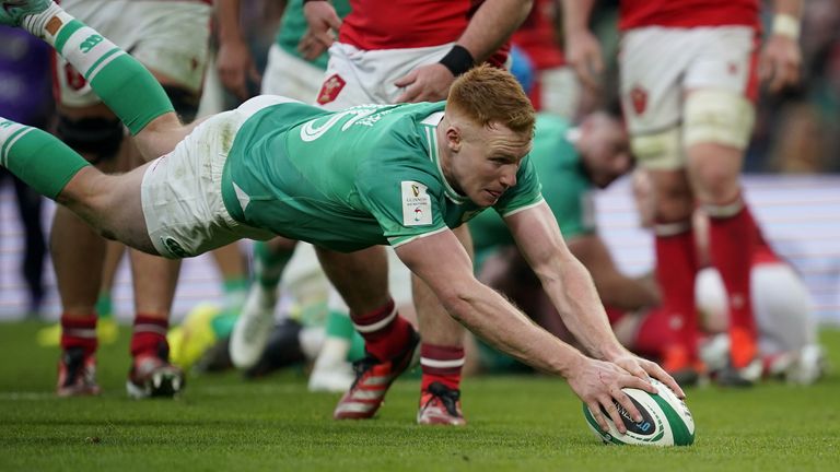 Full-back Ciaran Frawley crossed for Ireland's third try on his first Test start 