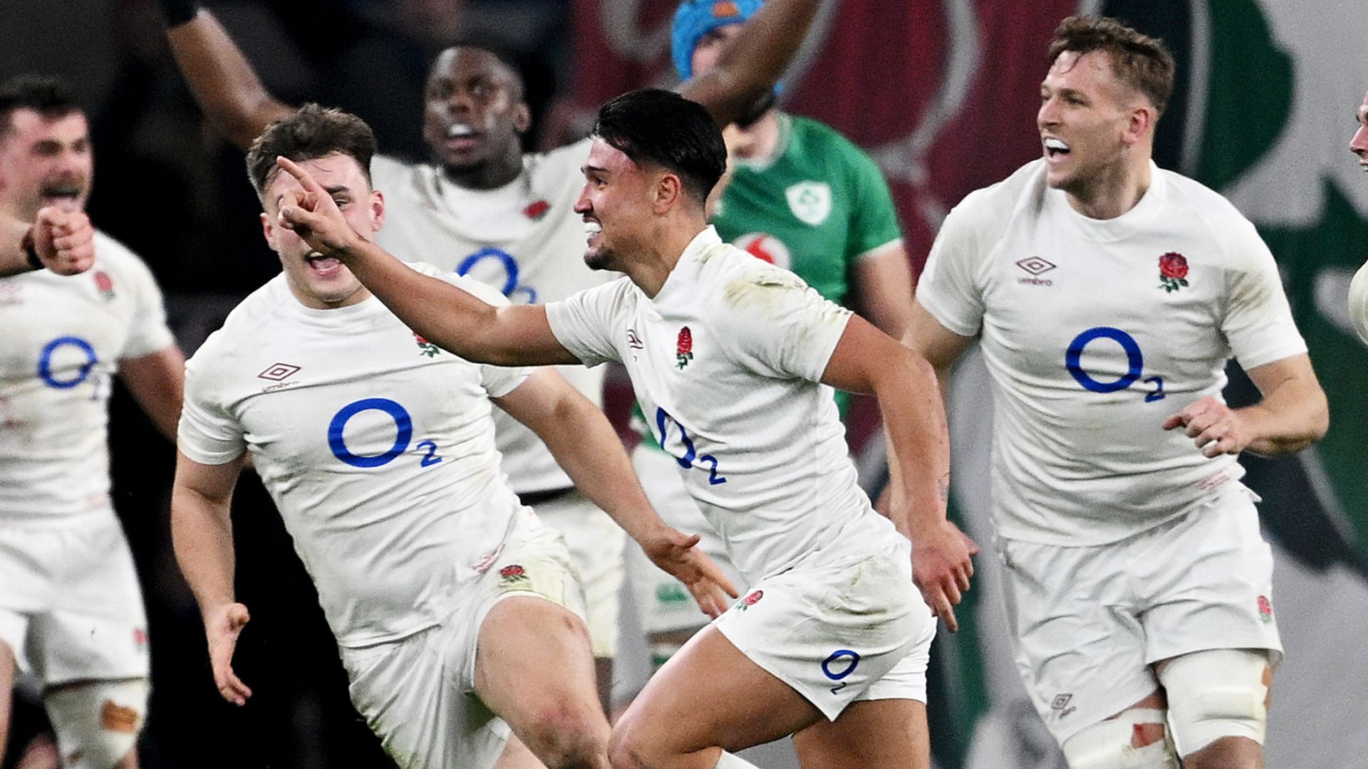 England crush Ireland's Grand Slam dreams at the death