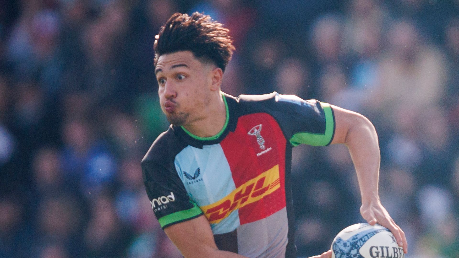Smith stars as Harlequins hold off stunning Bath comeback