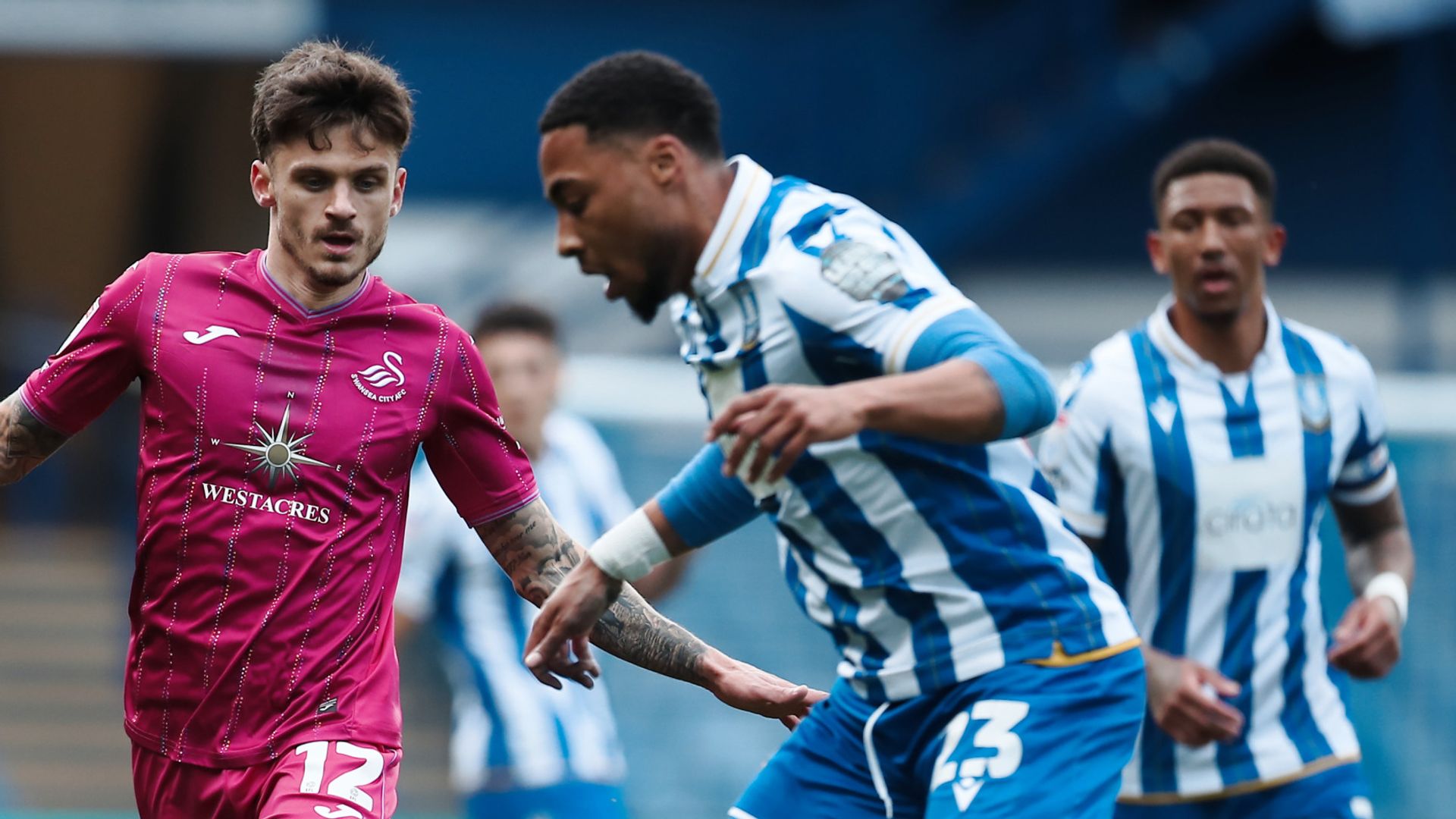 Swansea's Lowe denies Sheff Wed important win