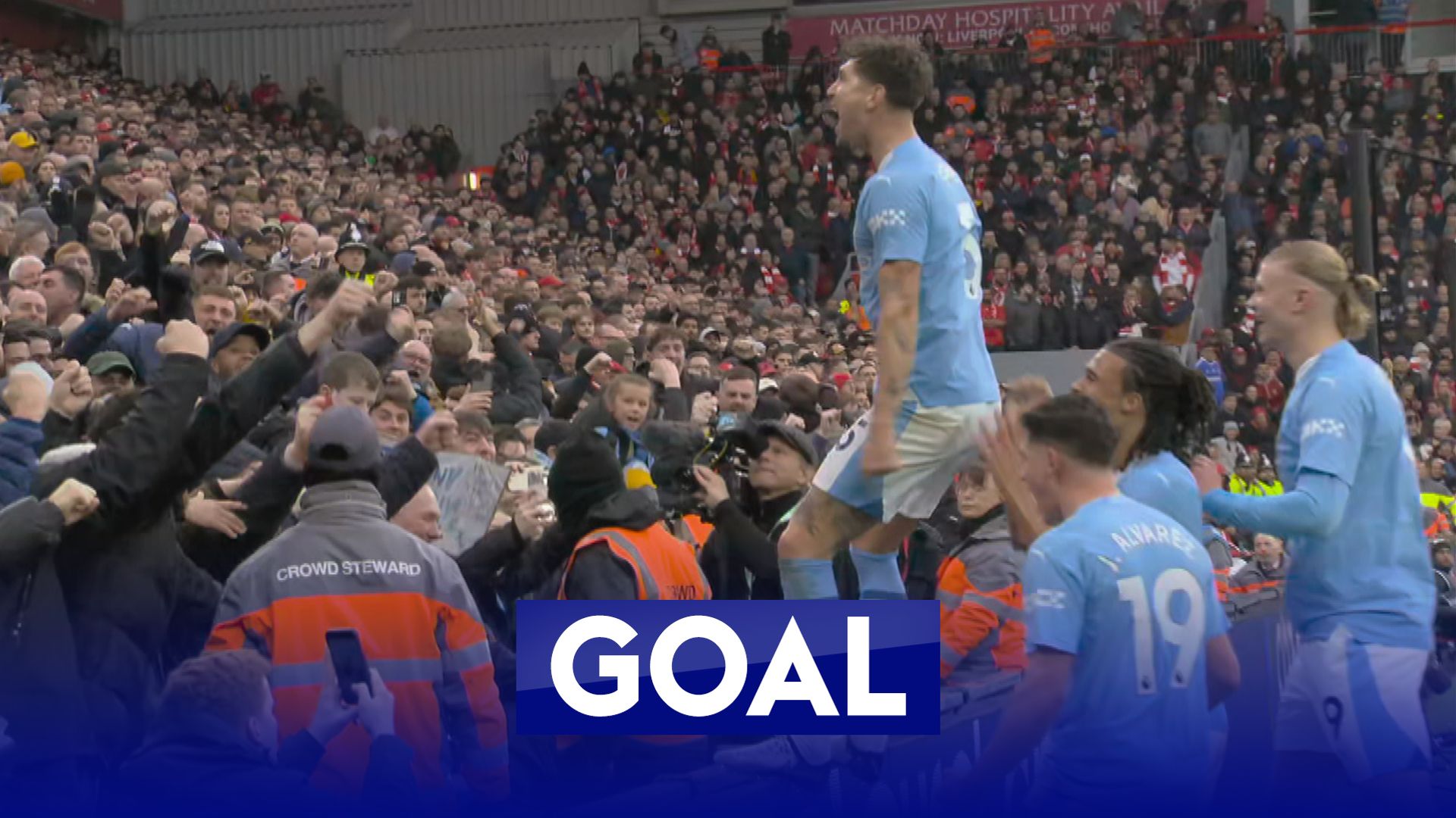 Perfect training-ground routine gives Man City lead